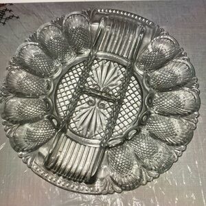 LE Smith glass egg tray